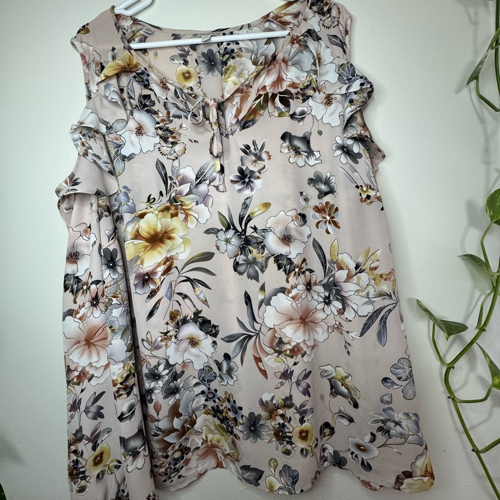 Floral Ruffle Sleeve Blouse 2X